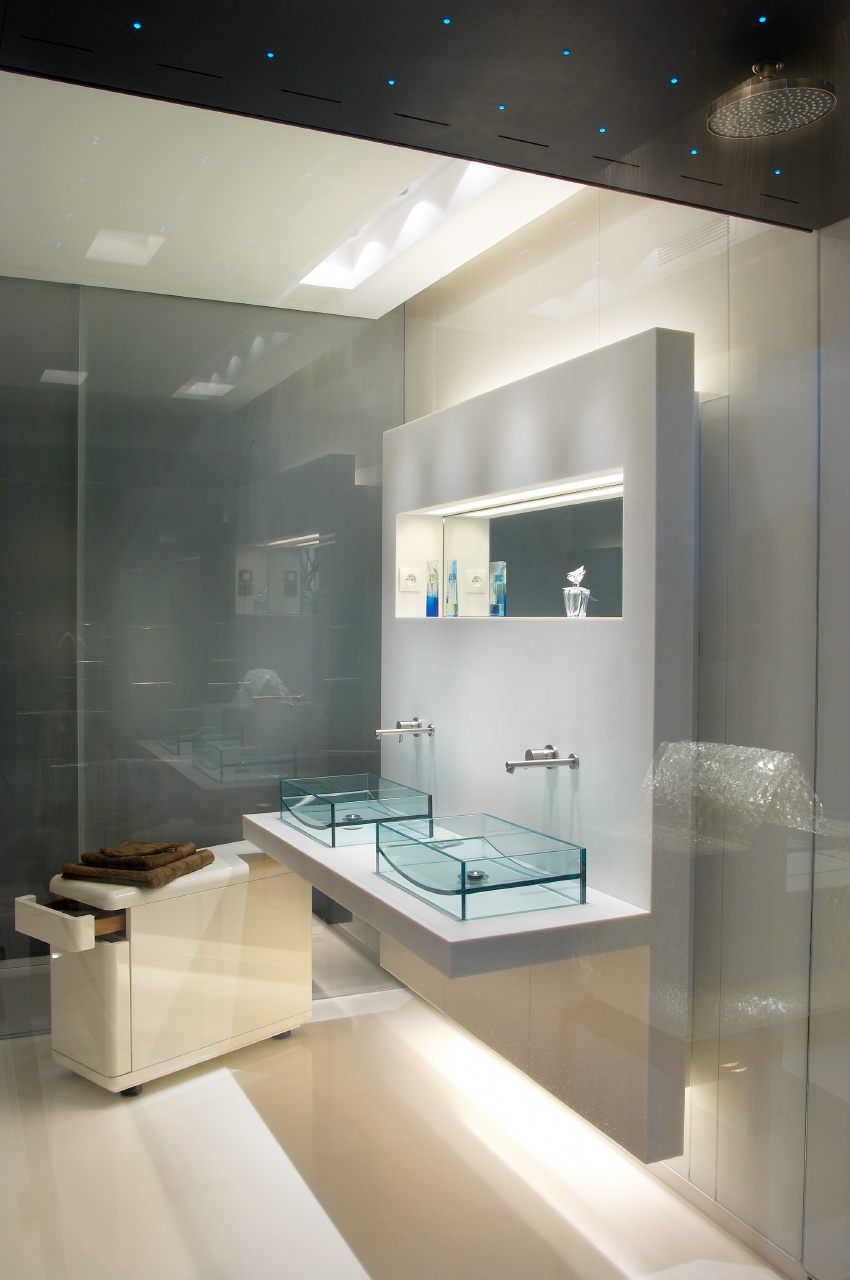 photo d'une salle de bain design